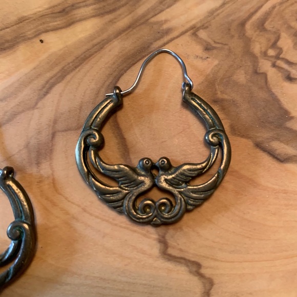 VINTAGE earrings - Picture 2 of 3